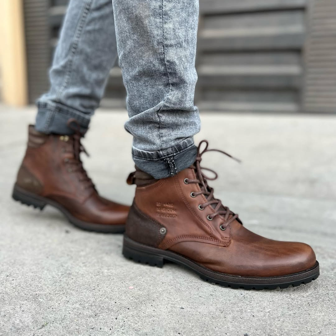 Botas vintage de cuero para hombre