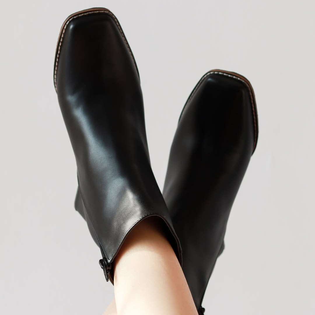 Botines para mujer con acabado elegante y tacón alto